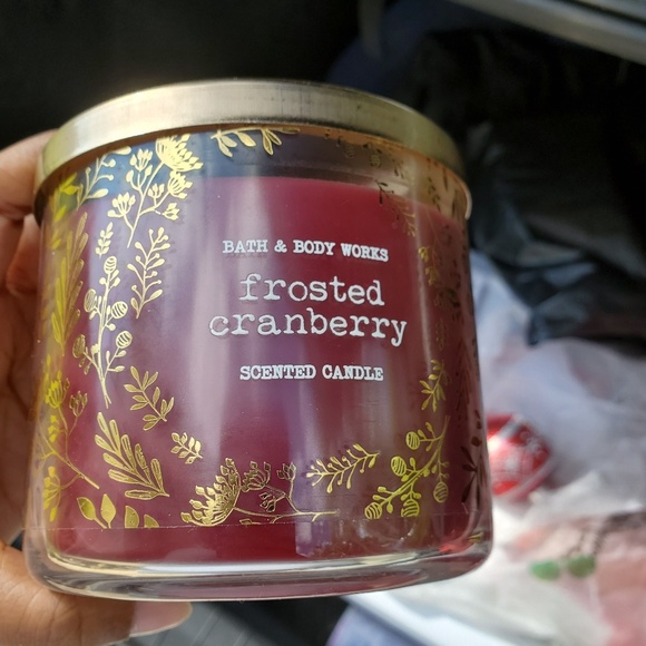 Candles - Picture 3 of 4